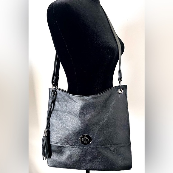 Rachel Roy Black Pebbled Leather Crossbody Shoulder Messenger Bag Hobo Purse - Picture 2 of 14